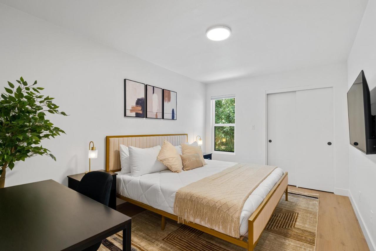 Chic Uptown Phoenix Home - Pool Table & Perfect Location Esterno foto